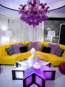 pink-yellow-white-living-room-e1320170630550